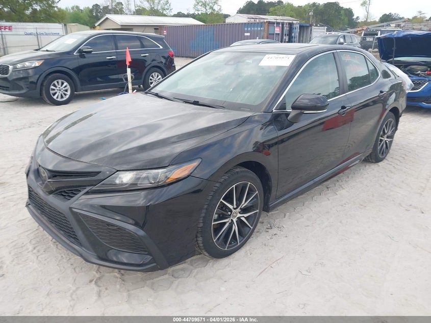 2022 Toyota Camry Se