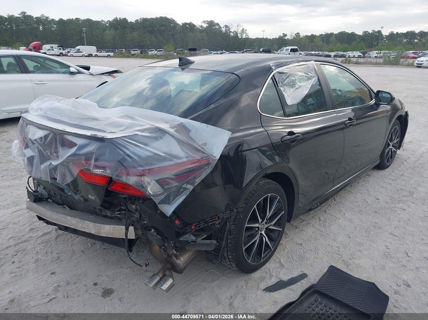 2022 Toyota Camry Se