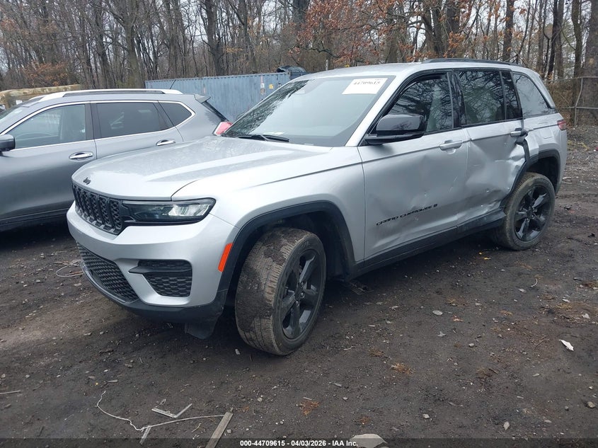 2023 Jeep Grand Cherokee Altitude 4X2