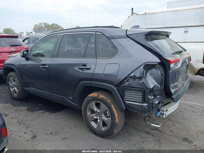 TOYOTA RAV4 HYBRID - zdjęcie 15
