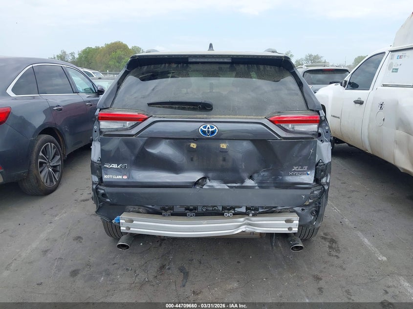TOYOTA RAV4 HYBRID - zdjęcie 17