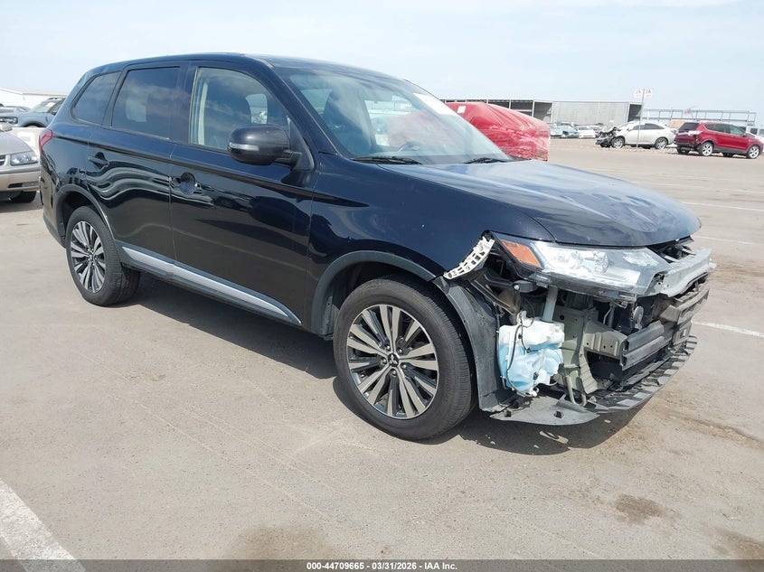 2019 Mitsubishi Outlander Se