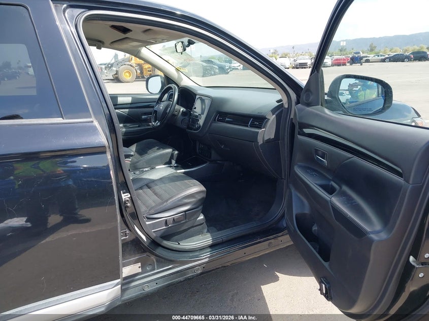 2019 Mitsubishi Outlander Se