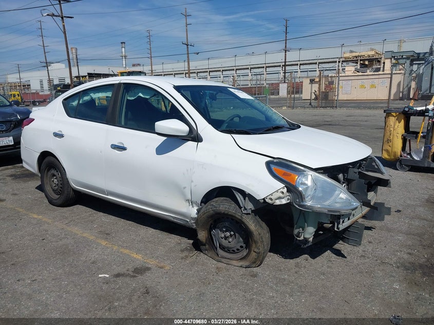 2017 Nissan Versa 1.6 Sv
