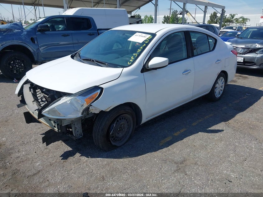 2017 Nissan Versa 1.6 Sv