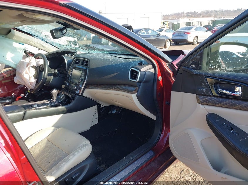 2017 Nissan Maxima 3.5 Platinum