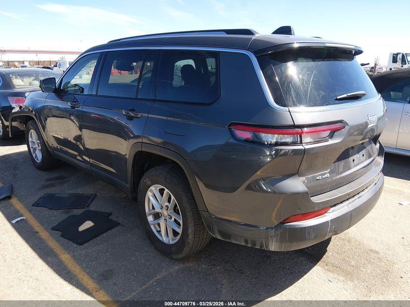 2023 Jeep Grand Cherokee L Laredo 4X4