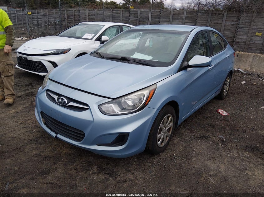 2012 Hyundai Accent Gls