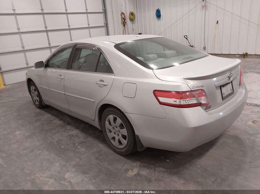 2010 Toyota Camry Le