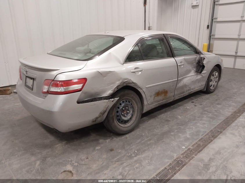 2010 Toyota Camry Le