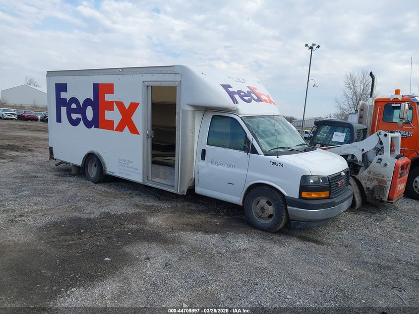 2023 GMC SAVANA CUTAWAY WORK VAN