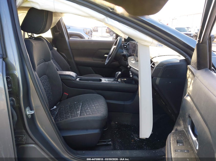 2025 NISSAN KICKS(VIN: 3N8AP6CB7SL379993