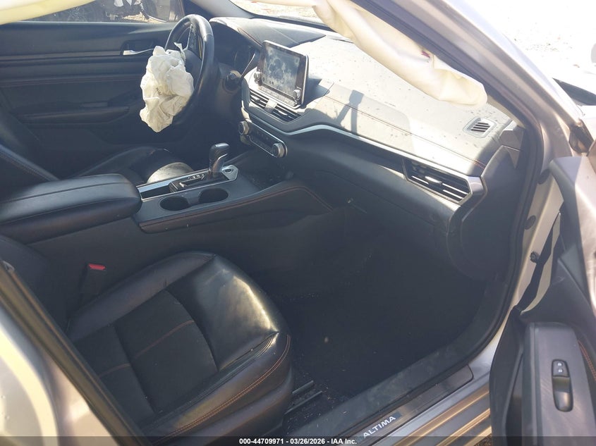 2019 Nissan Altima 2.5 Sr