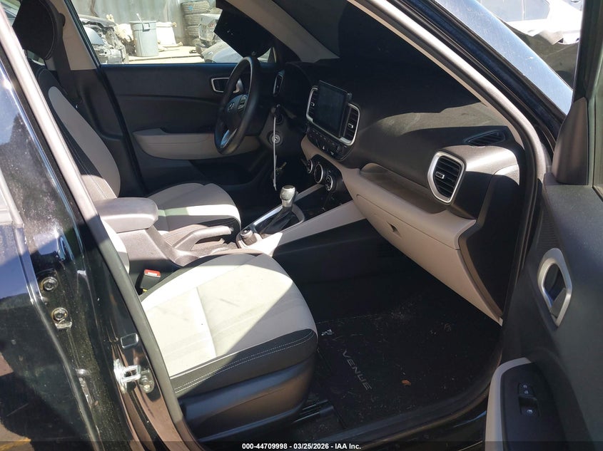 2021 Hyundai Venue Sel