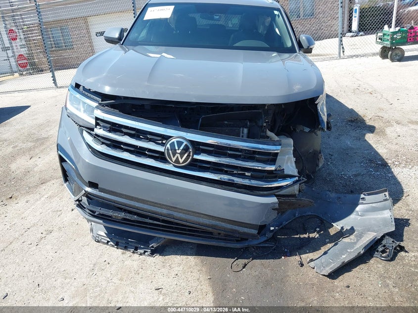 2020 Volkswagen Atlas Cross Sport 3.6L V6 Se W/Technology/3.6L V6 Se W/Technology R-Line VIN: 1V26E2CA0LC222454 Lot: 44710029