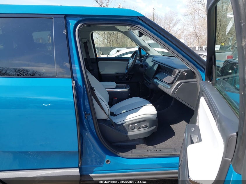 2022 Rivian R1T Adventure