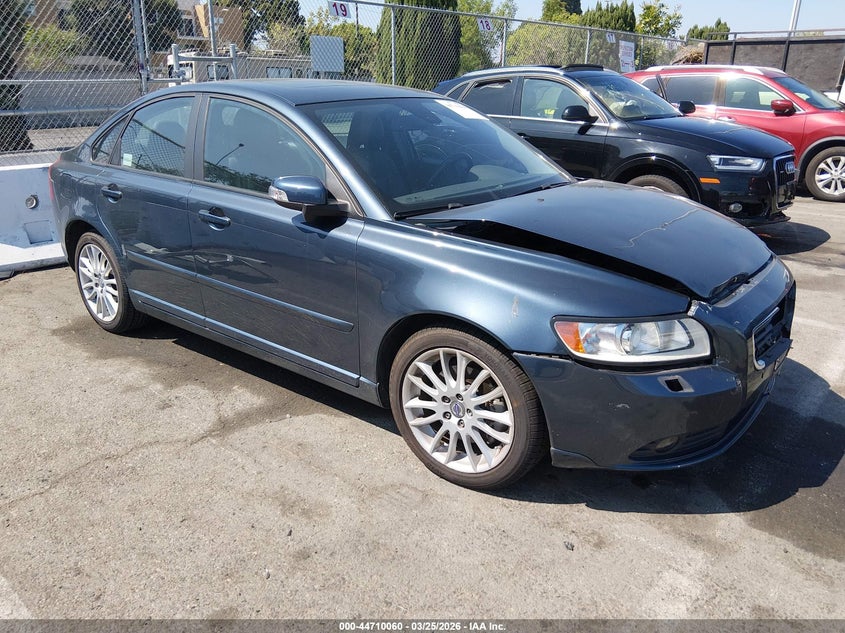 2011 Volvo S40 T5/T5 R-Design