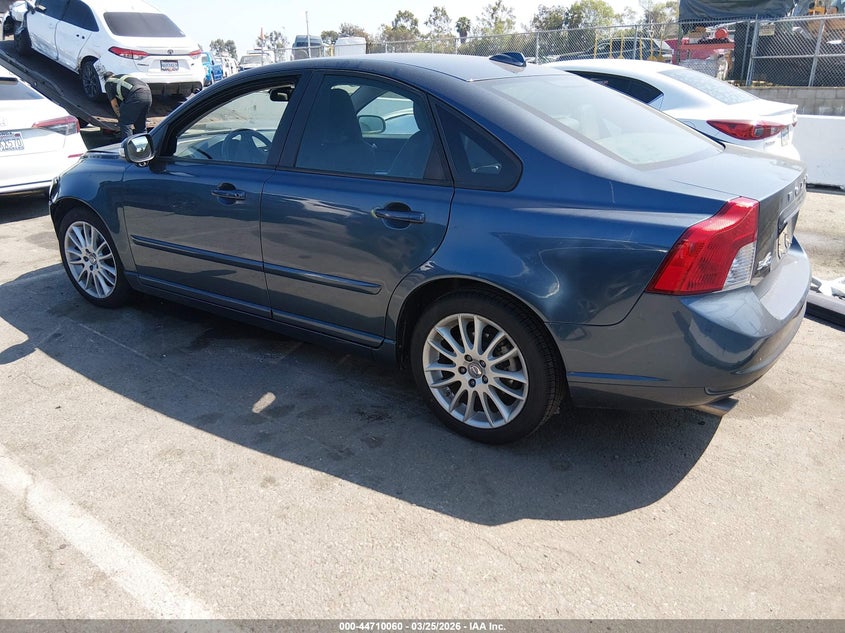 2011 Volvo S40 T5/T5 R-Design