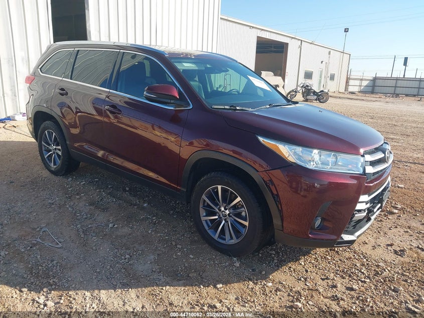2019 TOYOTA HIGHLANDER XLE