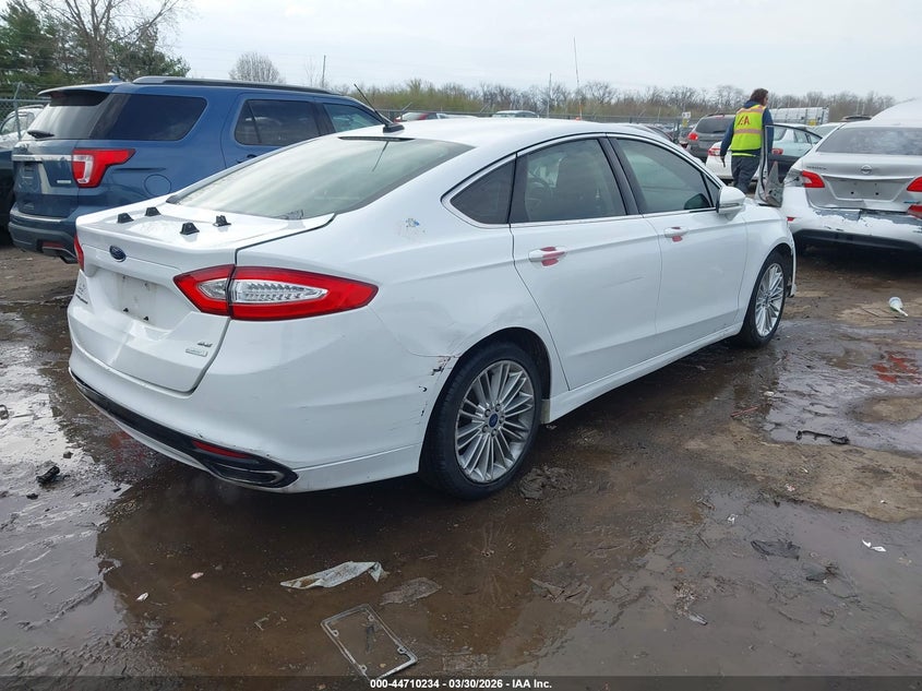 2014 Ford Fusion Se