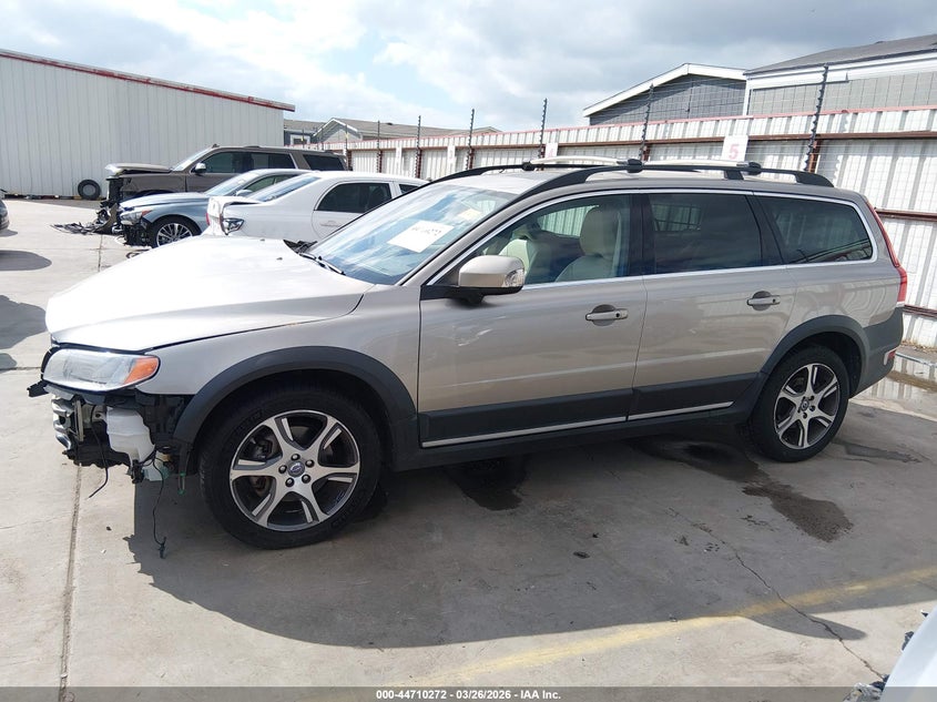 2015 Volvo Xc70 T6 Platinum VIN: YV4902ND9F1202527 Lot: 44710272
