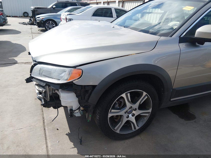 2015 Volvo Xc70 T6 Platinum VIN: YV4902ND9F1202527 Lot: 44710272