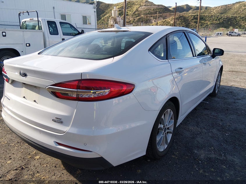 2020 Ford Fusion Hybrid Se