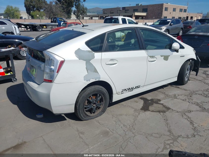 2010 Toyota Prius Iii
