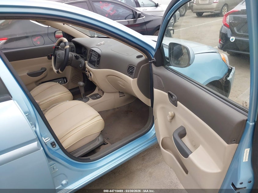 2010 Hyundai Accent Gls