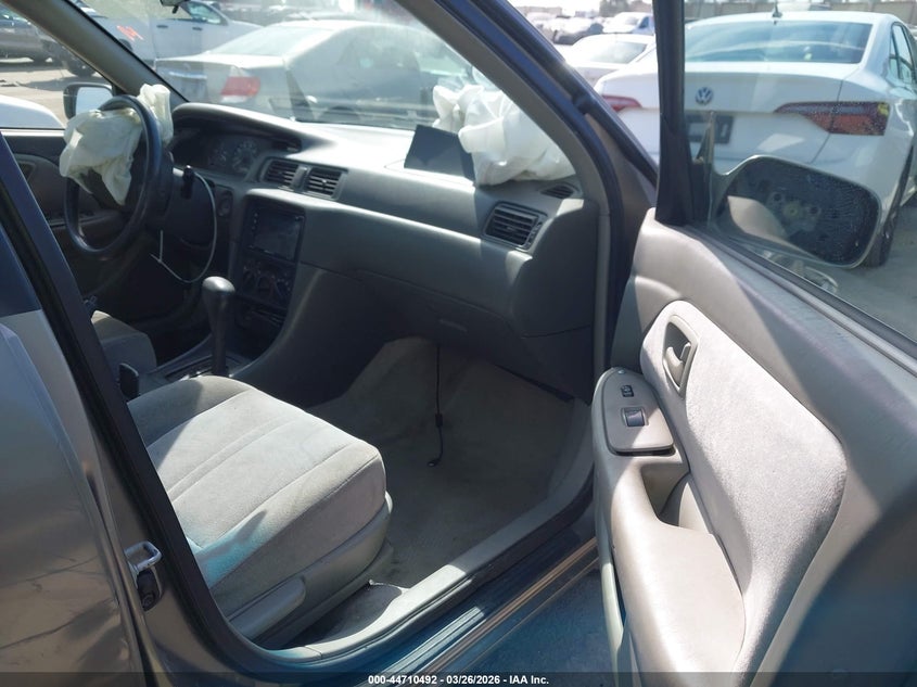 1998 Toyota Camry Le