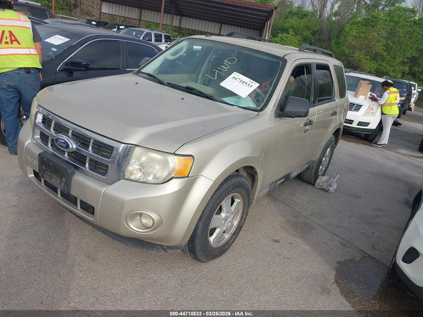 Vin: 1fmcu9d71bka33864, lot: 45207664, ford escape xlt 20112