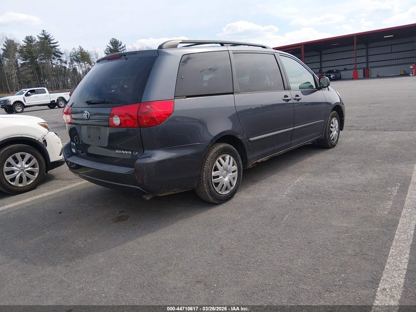 2006 Toyota Sienna Le