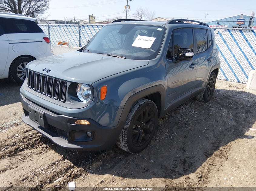 2017 Jeep Renegade Altitude Fwd