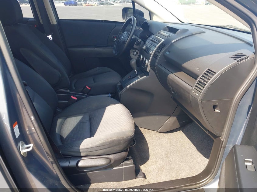 2009 Mazda Mazda5 Sport