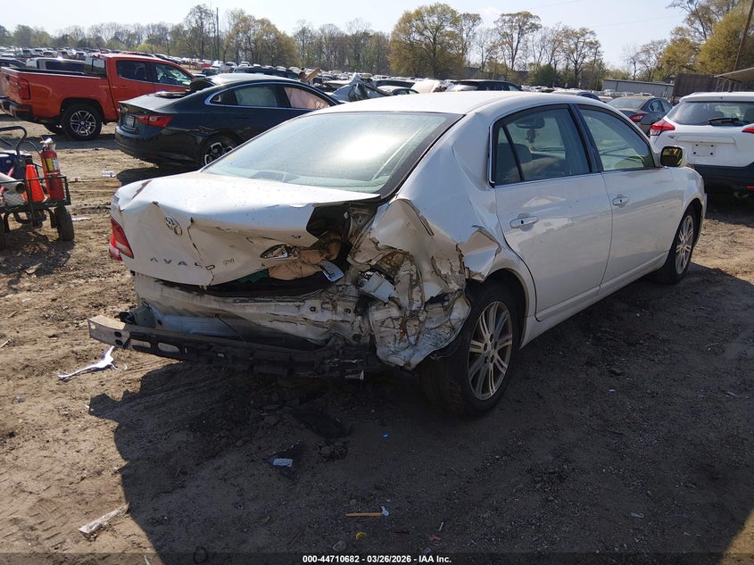 2005 Toyota Avalon Limited
