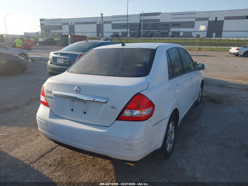 2009 Nissan Versa 1.8Sl