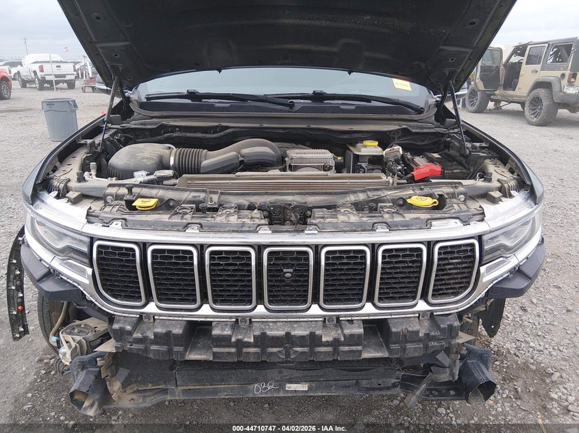 2022 Jeep Wagoneer Series Ii 4X4 VIN: 1C4SJVBT3NS220898 Lot: 44710747