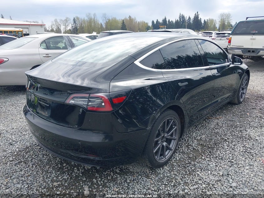 2018 Tesla Model 3 Long Range/Mid Range