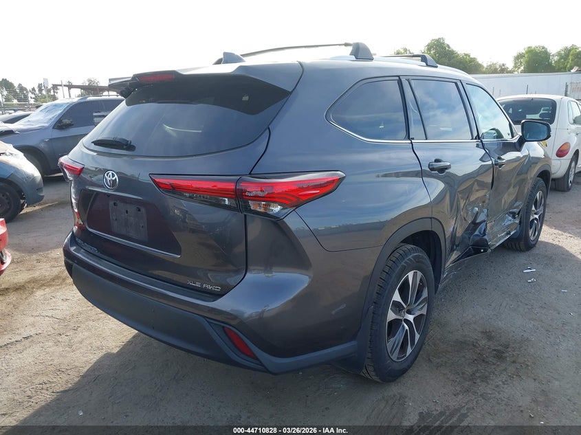 2020 Toyota Highlander Xle