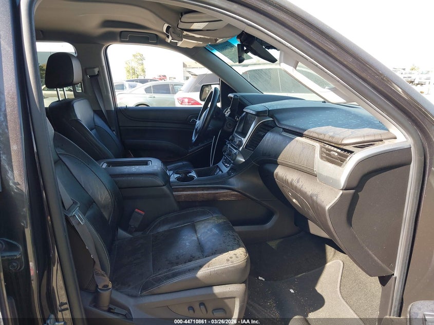 2017 Chevrolet Suburban Lt