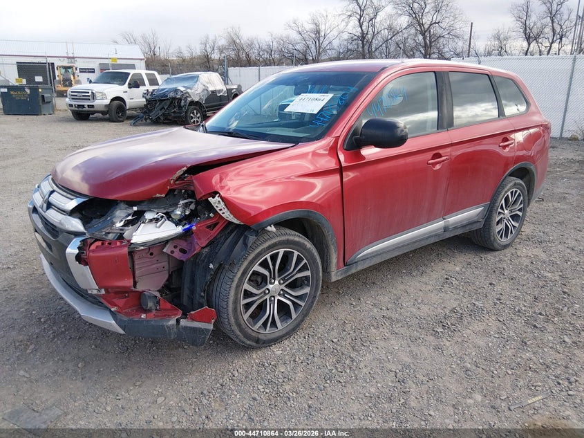 2018 Mitsubishi Outlander Es