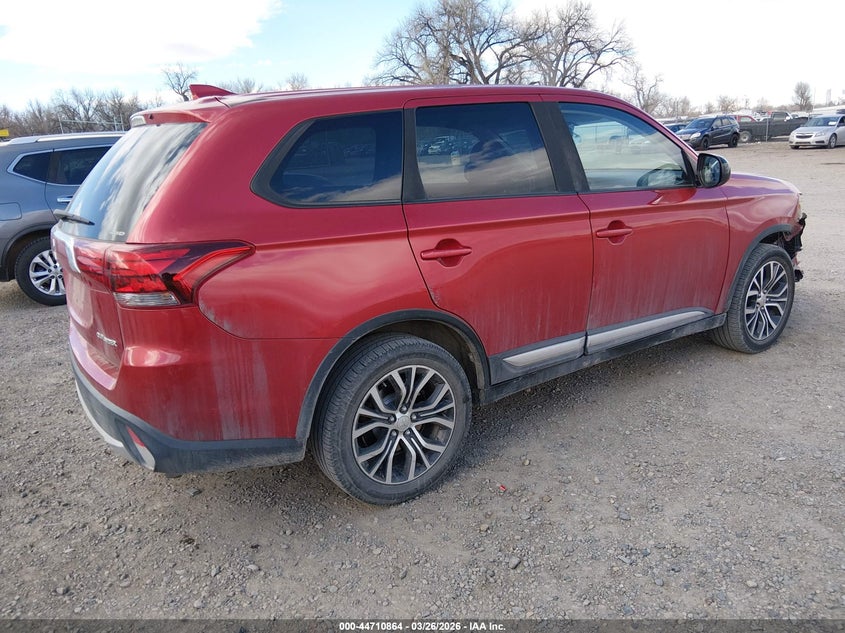 2018 Mitsubishi Outlander Es