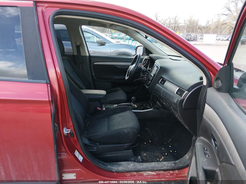 2018 Mitsubishi Outlander Es