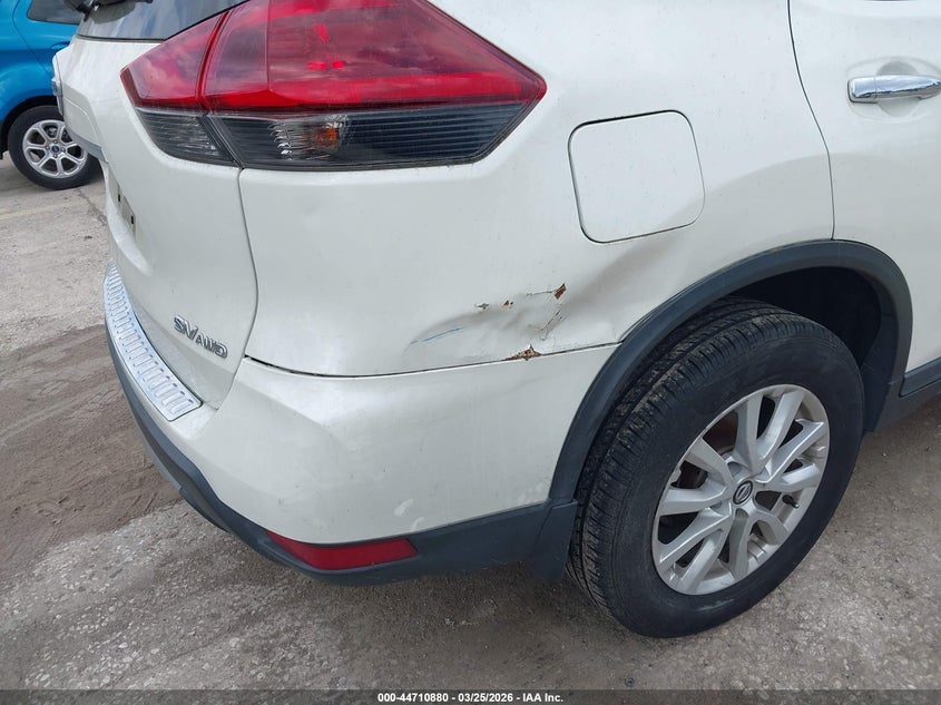 VIN 5N1AT2MV0JC836349 2018 NISSAN ROGUE SV