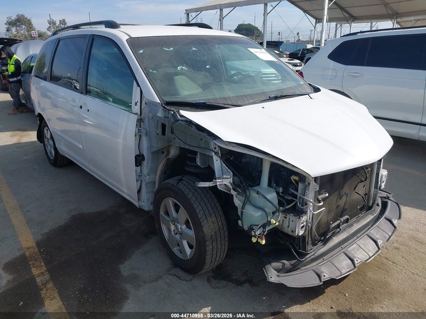 2007 Toyota Sienna Le
