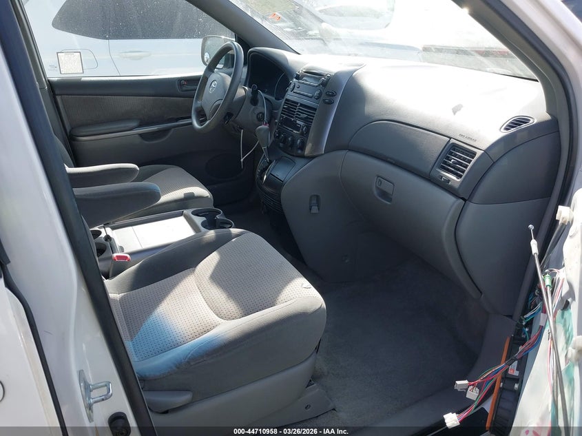 2007 Toyota Sienna Le