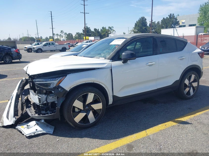 2022 Volvo C40 Recharge Pure Electric P8 Ultimate