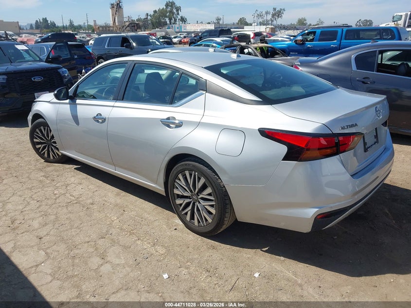 2024 Nissan Altima Sv Fwd