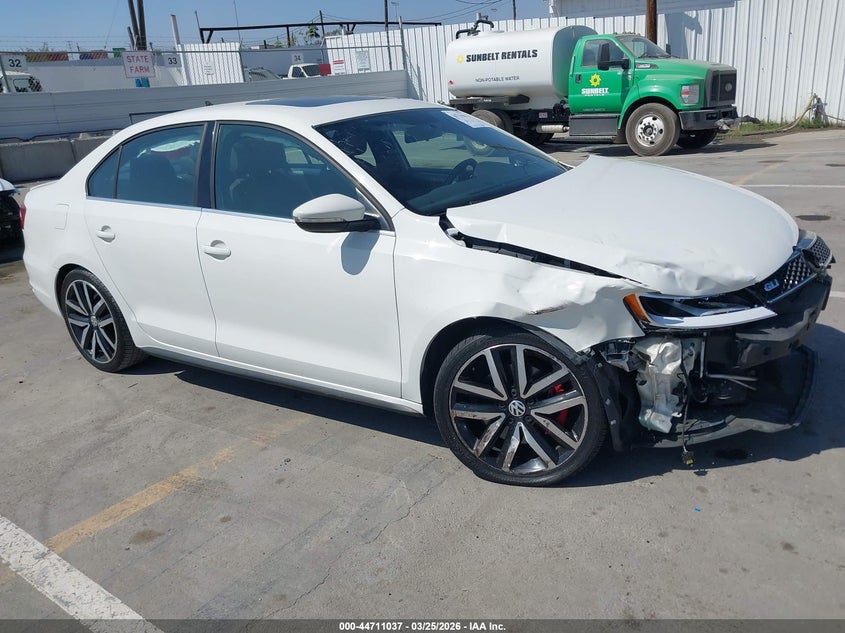 2014 Volkswagen Jetta Gli/Gli Autobahn/Gli Autobahn W/Nav/Gli Edition 30/Gli Edition 30 W/Nav