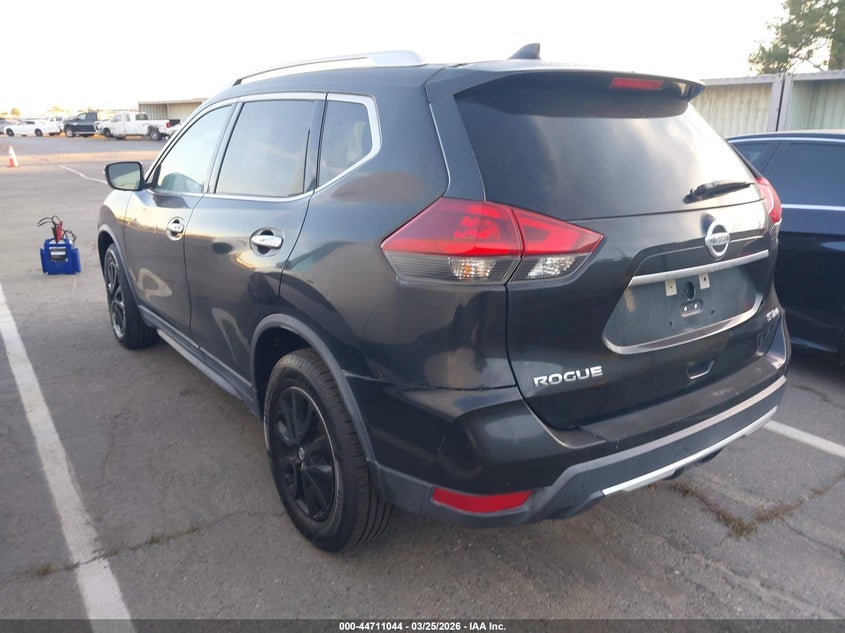 2018 Nissan Rogue Sv